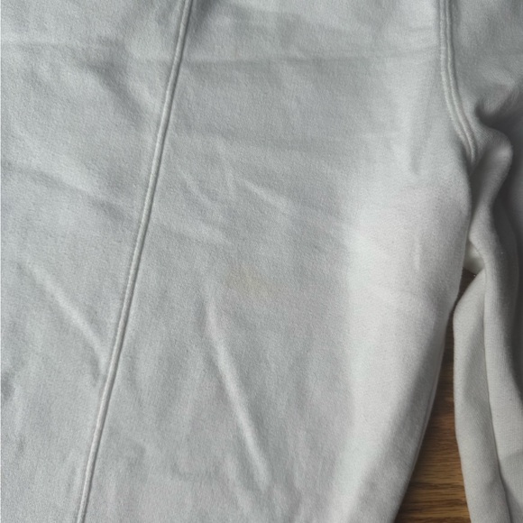 Abercrombie & Fitch Women’s White Sweat Set - XL - Picture 7 of 10